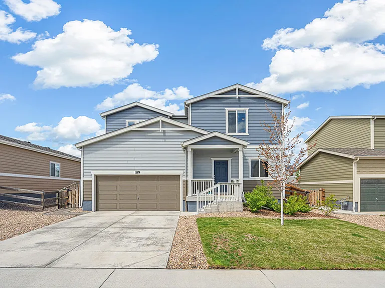 1119 Sherman Dr — Photo 35
