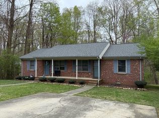 910 Mark Ave, Asheboro, NC 27205