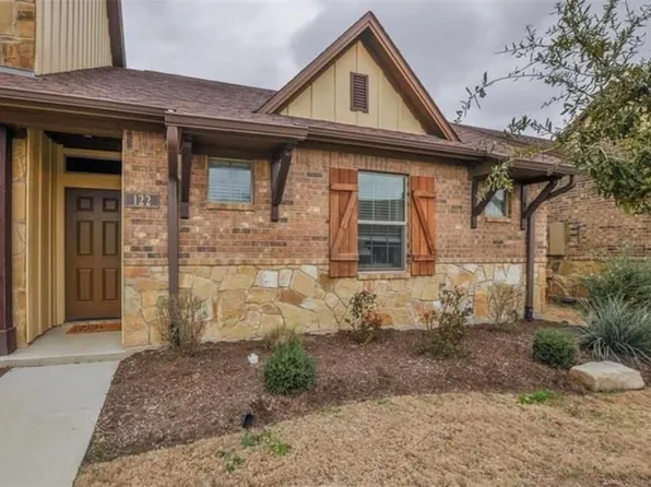 122 Kimber Ln, College Station, TX 77845