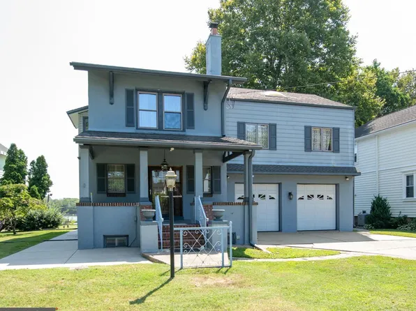 6220 N Radcliffe St, Bristol, PA 19007