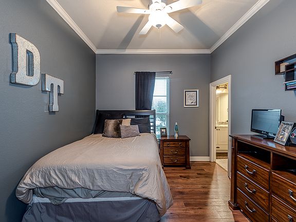 4th image of 2442 Stone Castle Cir
