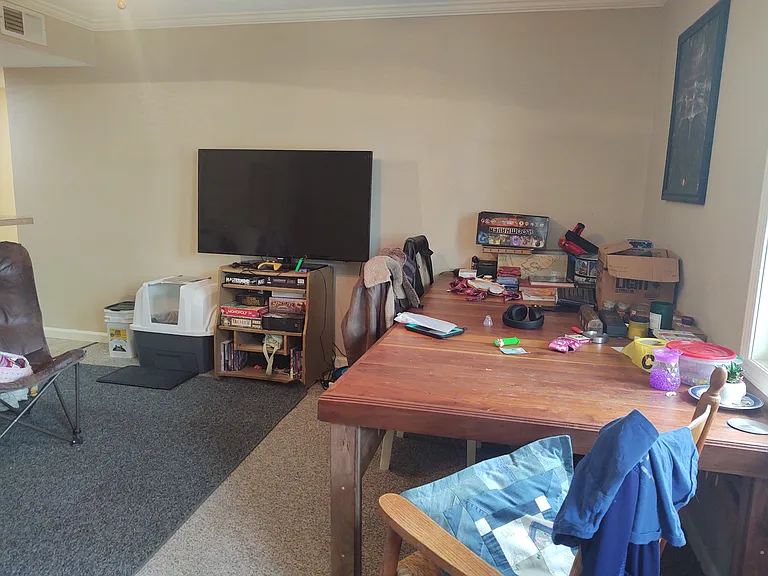 1745 W 24th St #7 — Photo 6