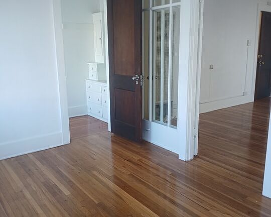 3rd image of 1555 6th Ave #1/2