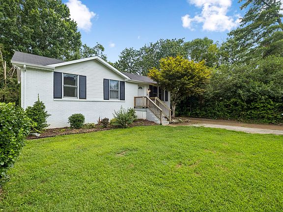 2nd image of 3117 Greggwood Dr