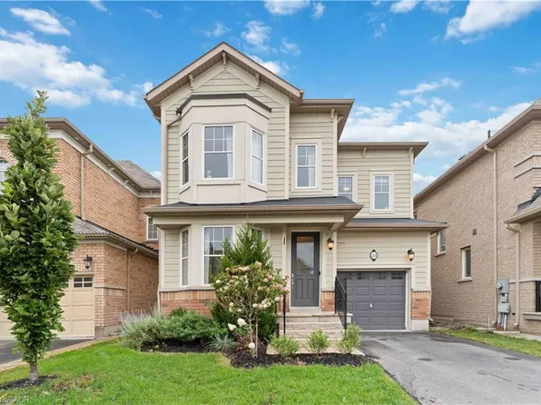 28 Babcock St, Hamilton, ON L8B 0S6
