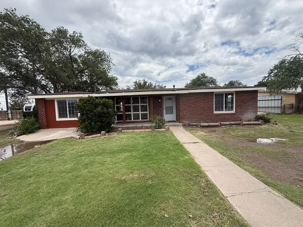 2107 S Love St, Lovington, NM 88260