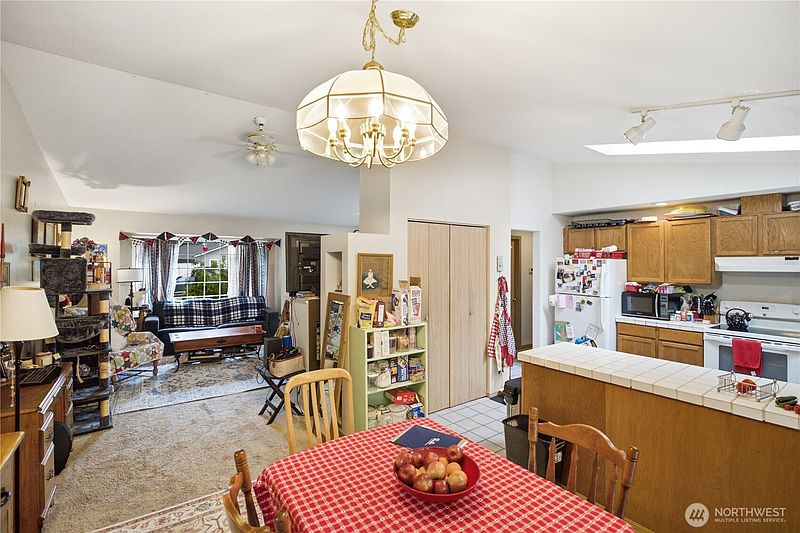 5th image of 3801 124th Street NW