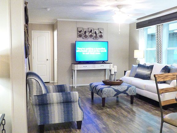3rd image of 23030 Evergreen Cir