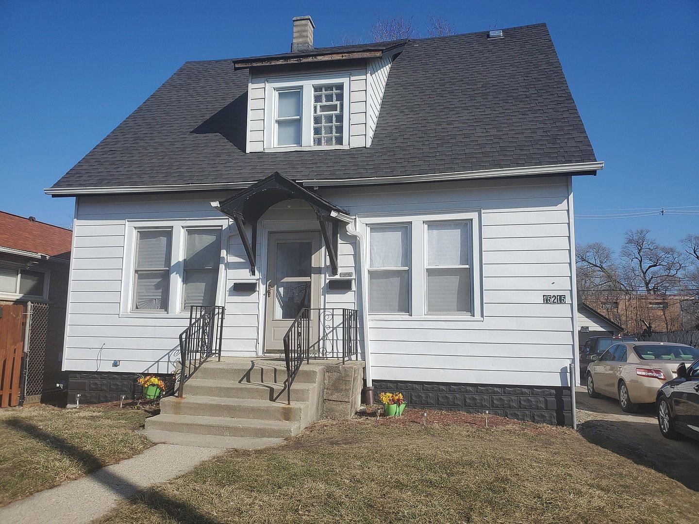 15215 Wood St, Harvey, IL 60426 Zillow