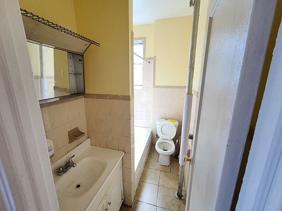 5th image of 9025 Fort Hamilton Pkwy APT 3