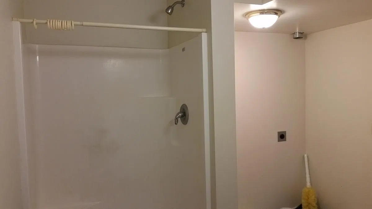 3 bed, 1500 sqft, $1,650 — Photo 4