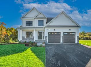 43 Primrose Ln, Cromwell, CT 06416