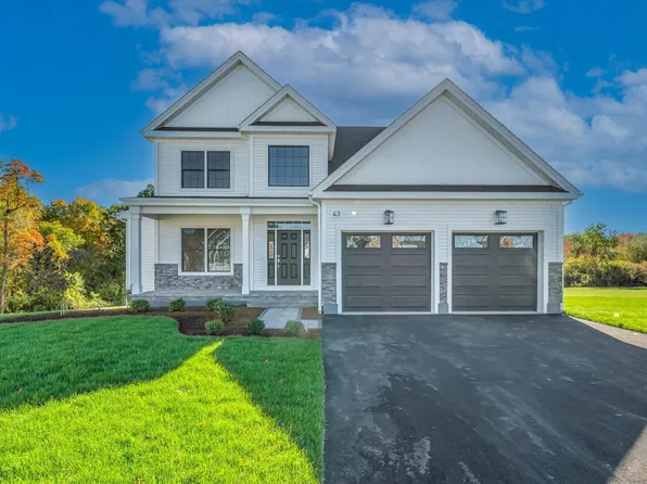 43 Primrose Lane, Cromwell, CT 06416