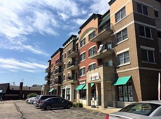 19806 S Wolf Rd #203, Mokena, IL 60448