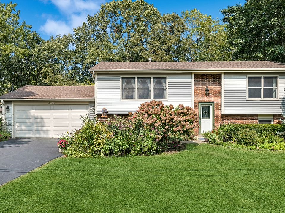 1st image of 21272 W Burr Oak Ln