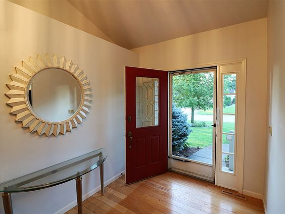 3rd image of 51441 Harrington Dr