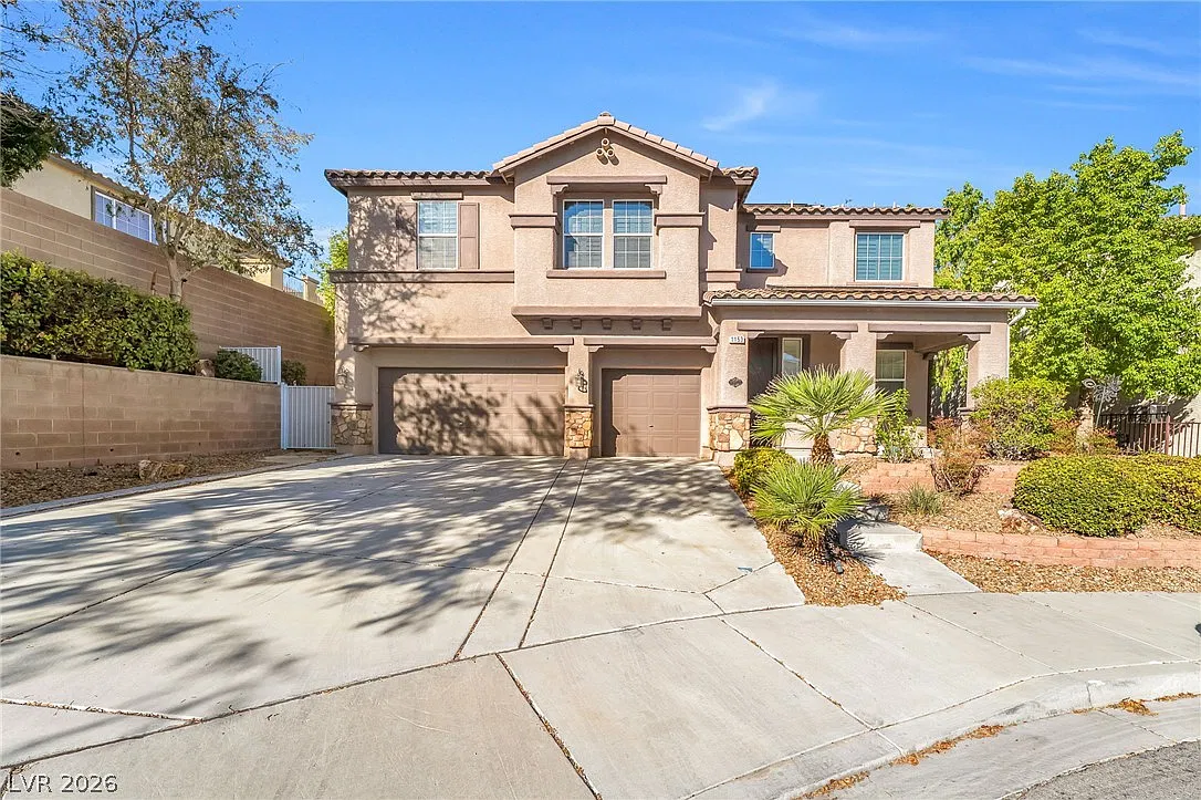 4 bed, 3.0 bath, 2986 sqft, $3,800 — Photo 2