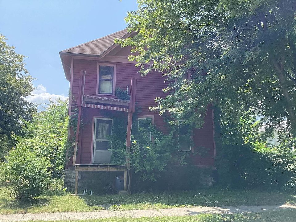 1st image of 1112 9th St