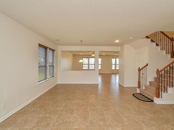 3rd image of 4118 Sherry Mist Ln