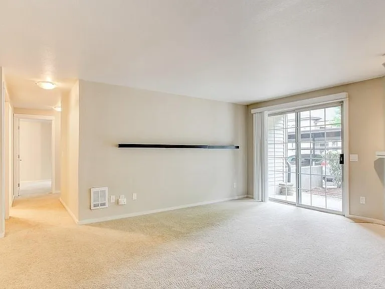 929 3rd Ave #F102 — Photo 6