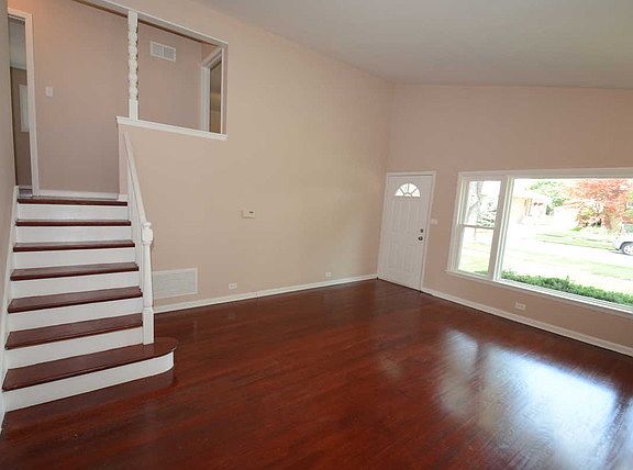 4th image of 10108 Buell Ct