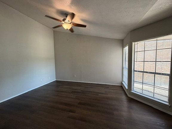 5th image of 431 Pogue St