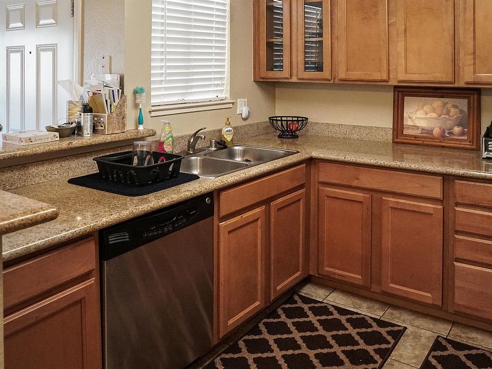 1st image of 3715 Tallyho Dr APT 44