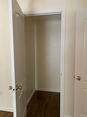 Rented by Compass | media 31