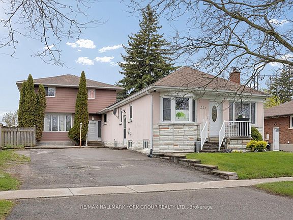 2nd image of 226 Cromwell Ave