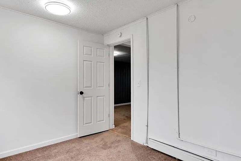 3 bed, 1473 sqft, $1,000 — Photo 3
