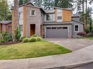 6277 SW 63rd Way, Portland, OR 97219