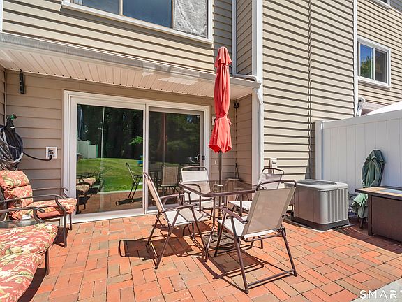 4th image of 384 Monticello Drive #384