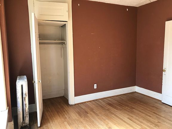 5th image of 632 W Forest Ave #6
