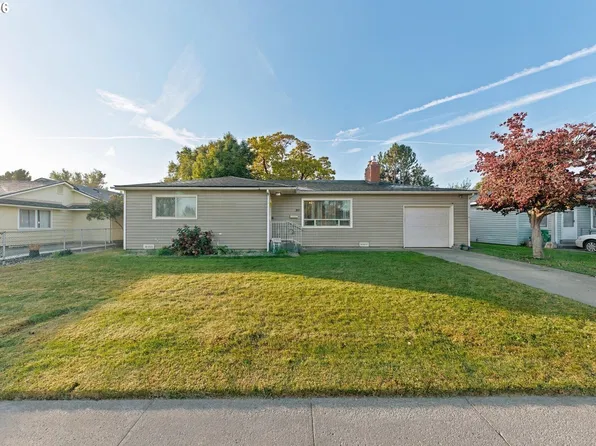 29 W Cedar Dr, Hermiston, OR 97838