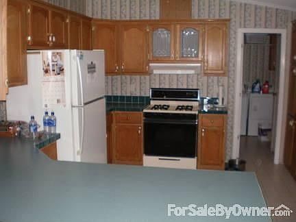 Master bedroom
						:
						Lots of room