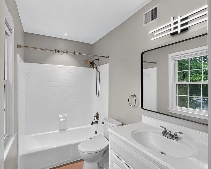2204 N Tuckahoe St — Photo 23