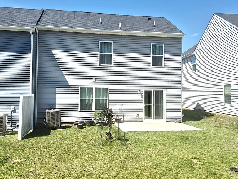 130 Robinia Rd — Photo 36