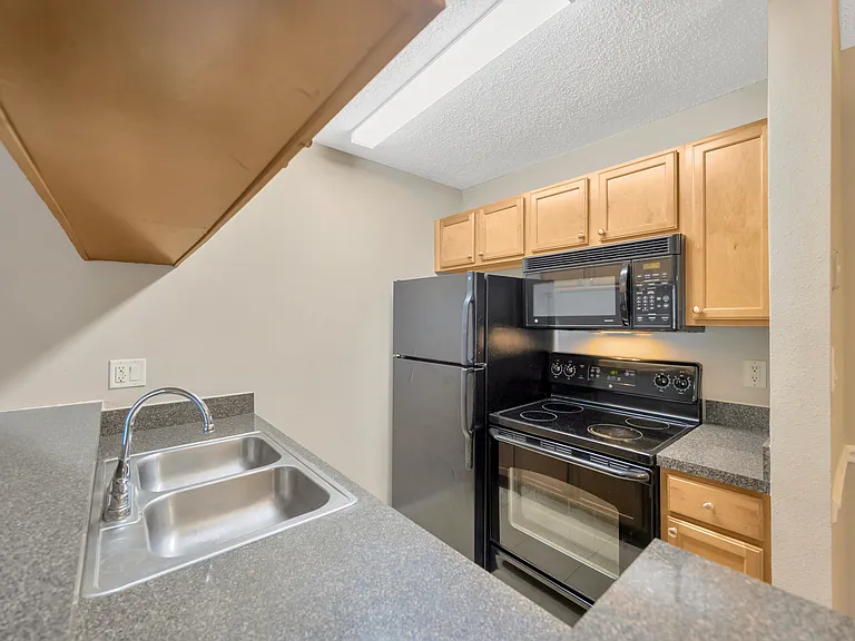 308 Lake Parsons Grn — Photo 9