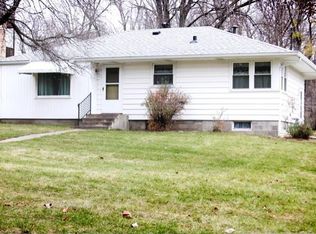 753 Featherstone Rd, Red Wing, MN 55066