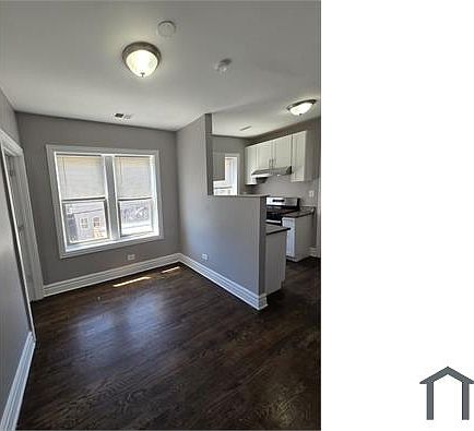 4th image of 8216 S Ingleside Ave APT 2B