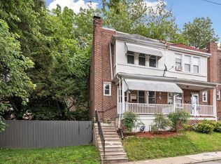 2429 Upland St, Chester, PA 19013