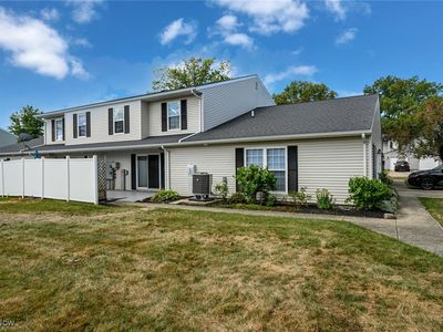 6853 Colonial Dr APT D, Mentor, OH, 44060