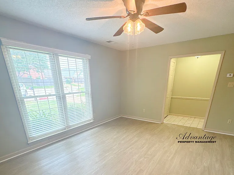 1197 Scarlet Tanager Ln — Photo 3