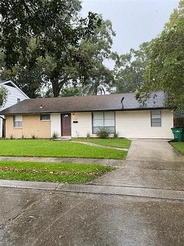 1st image of 608 Hester Ave