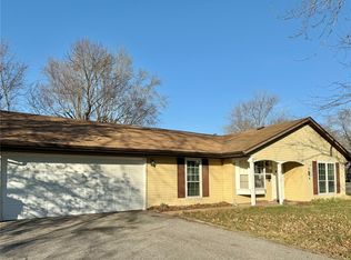 27 Arabelle Dr, Belleville, IL