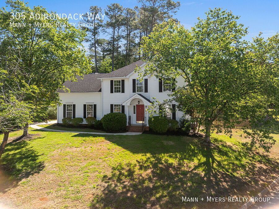 1st image of 305 Adirondack Way