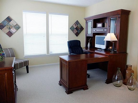 3rd image of 2606 Rockcastle Ct