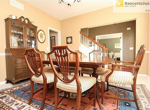 Formal Diniing room showing entrance from front of the home.