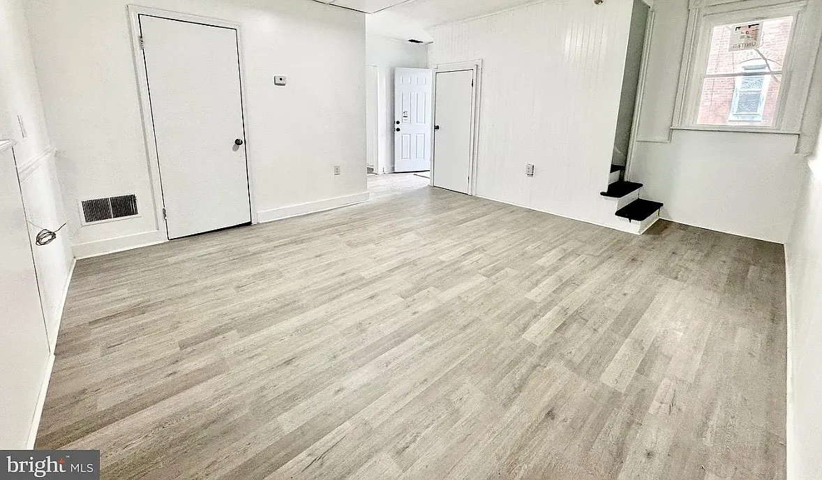 2 bed, 1008 sqft, $1,100 — Photo 4