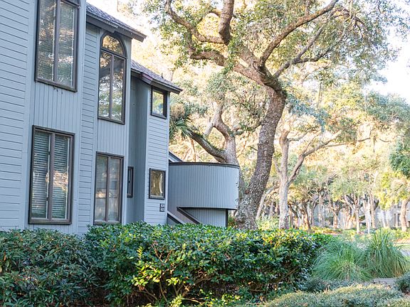 5th image of 4573 Park Lake Dr